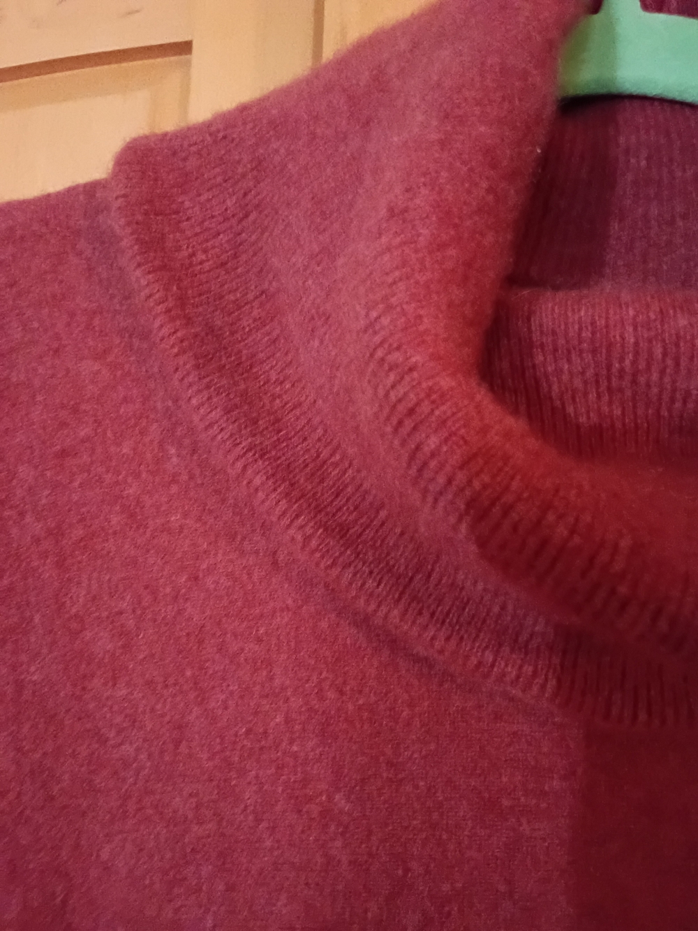 Max Studio Rose Cowl Neck Sweater 100% Cashmere - Picture 3 of 8
